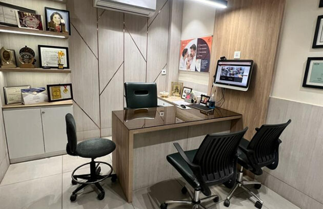 internal office vie asha clinic