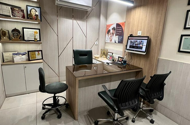 internal office vie asha clinic